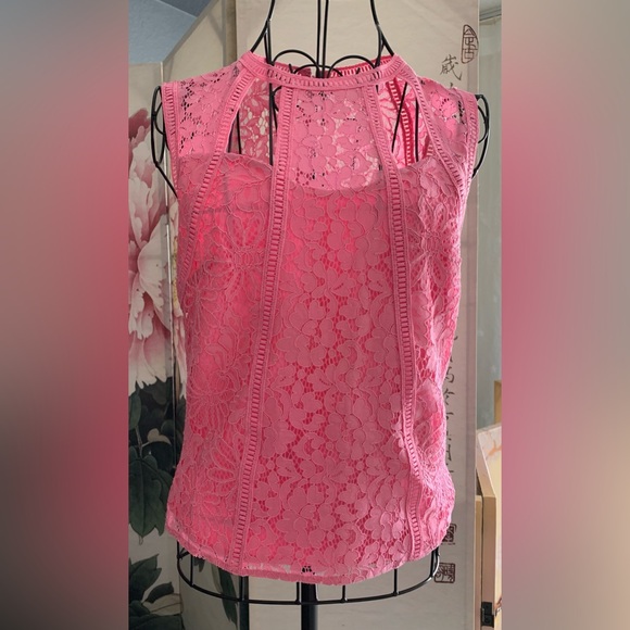 Bebe pink crochet top - Picture 1 of 4